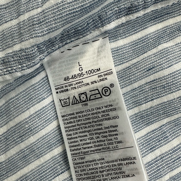 Banana Republic linen/cotton button down - Picture 2 of 4